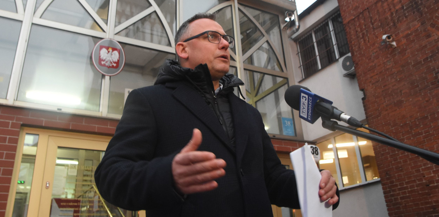 Inowrocław - Stachowiak proponuje Brejzie wykrywacz kłamstw