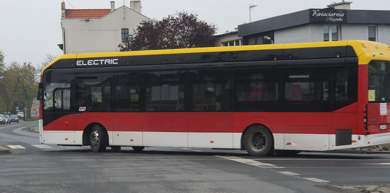 Inowrocław - Zaprojektował inowrocławski autobus z klocków Lego