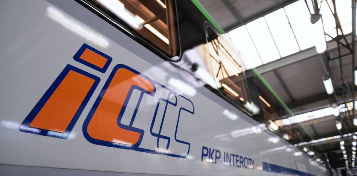 Kraj - PKP Intercity: 67 odwołanych pociągów z powodu wiatru, duże opóźnienia