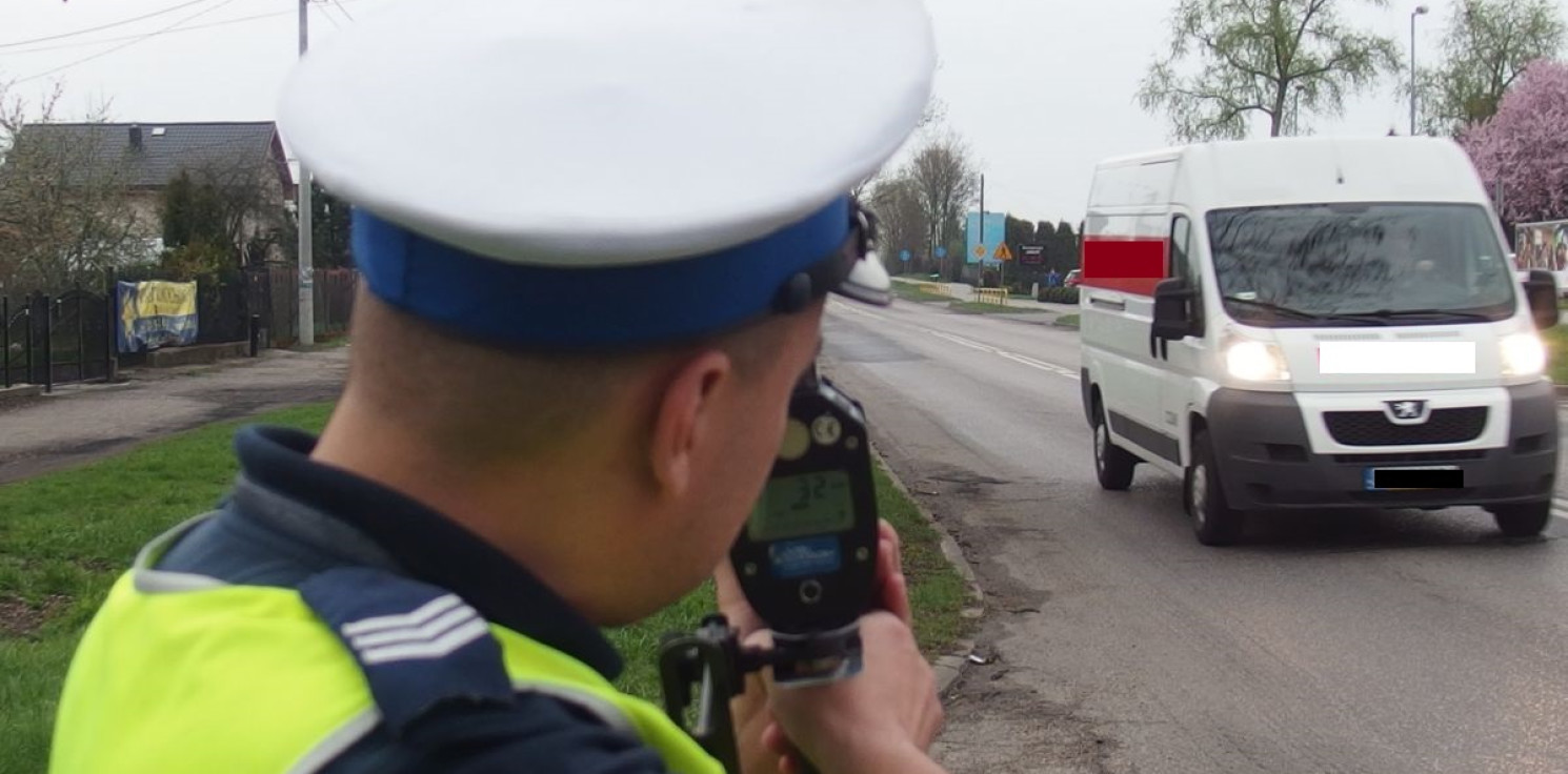 Inowrocław - Kierowcy sięgają głębiej do kieszeni. Nowy taryfikator odstraszył piratów drogowych? 