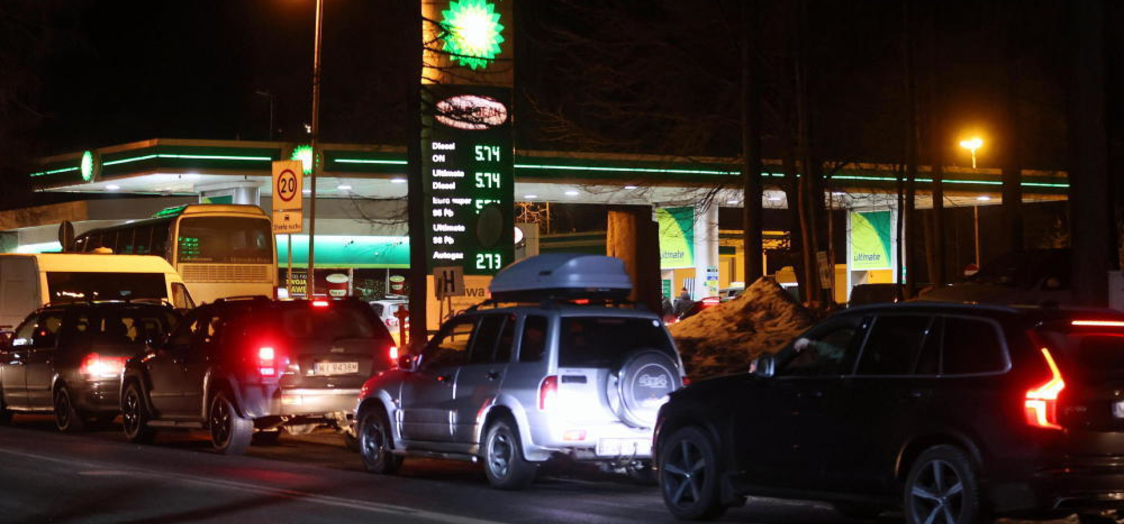 e-petrol.pl: średnia cena benzyny Pb98 ponownie przekracza poziom 6 zł