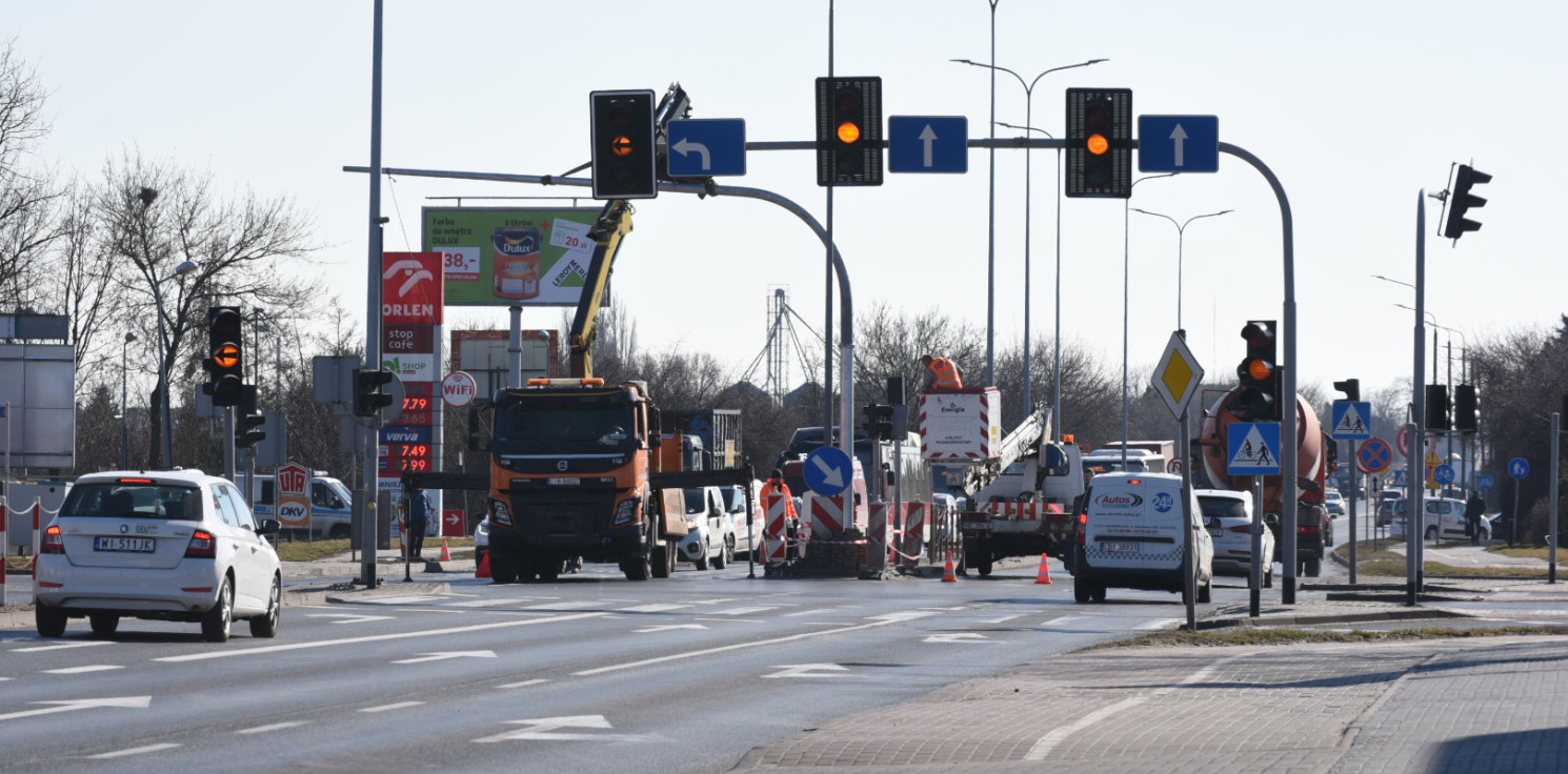 Inowrocław - Duże utrudnienia na ruchliwym skrzyżowaniu