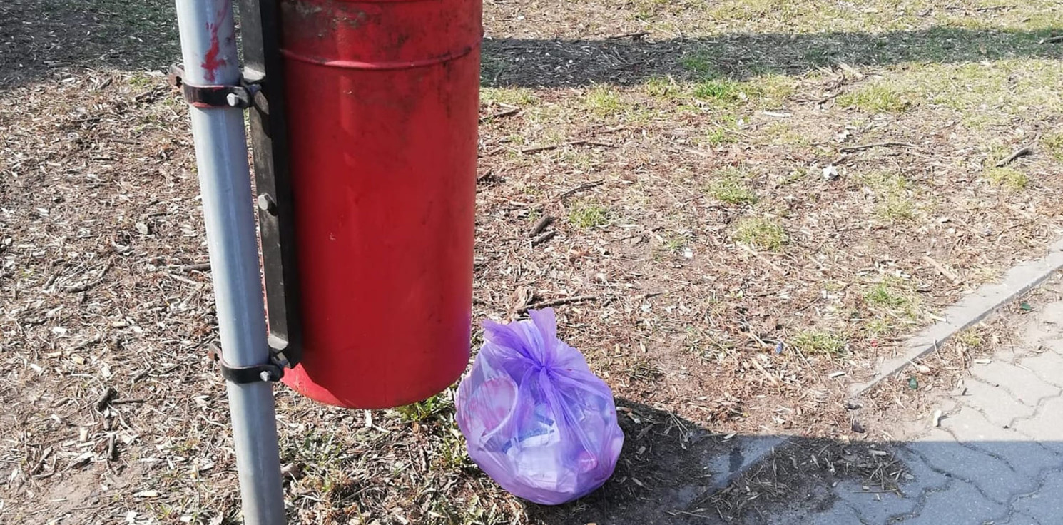 Inowrocław - Wyrzucił odpady przy ulicznym koszu. Słono zapłaci