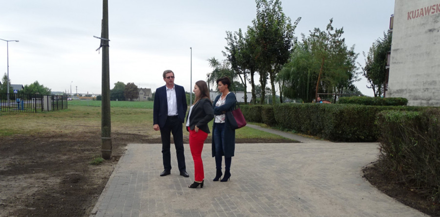 Kruszwica.online - Chodnik przy Kujawskiej jak nowy