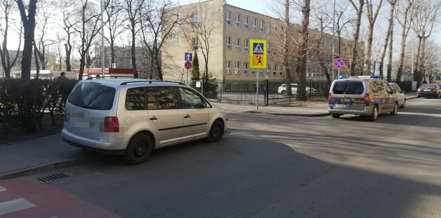 Inowrocław - Tak parkowali, że dostali blokady na koła