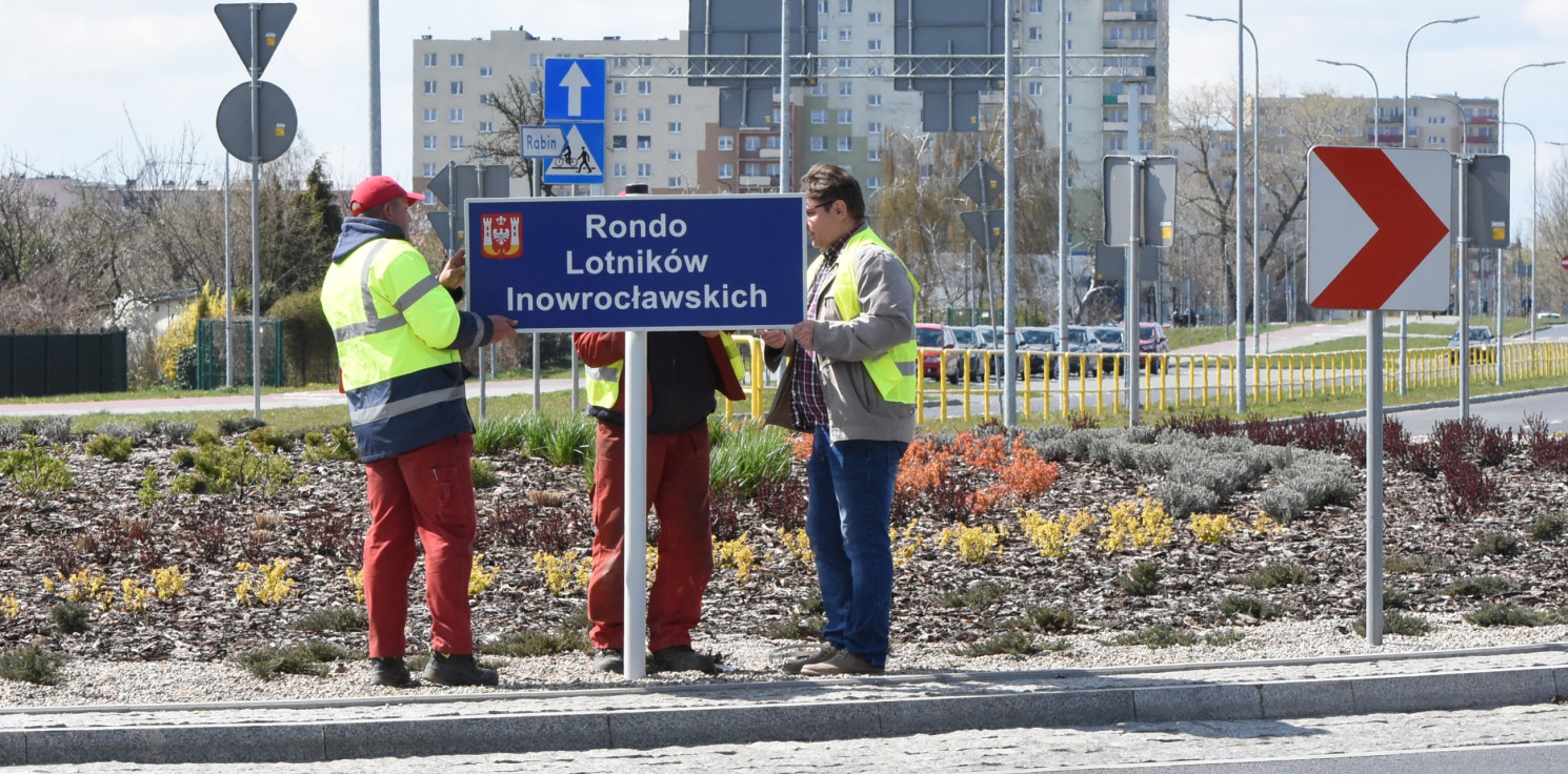 Inowrocław - Nowe rondo już oficjalnie z nową nazwą