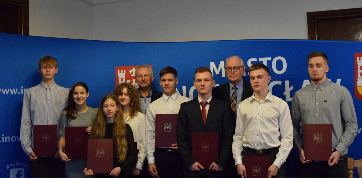 Inowrocław - Najlepsi sportowcy otrzymali stypendia
