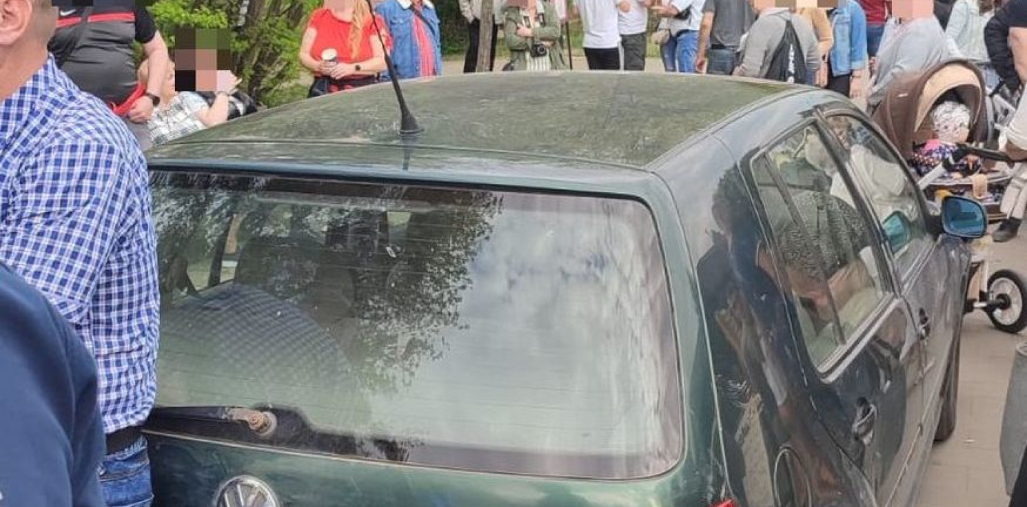 Region - Jeździł po parkowym deptaku. 5 tys. zł kary dla kierowcy