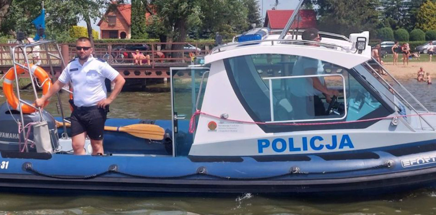 Kruszwica - Policjanci dbali o bezpieczeństwo nad wodą