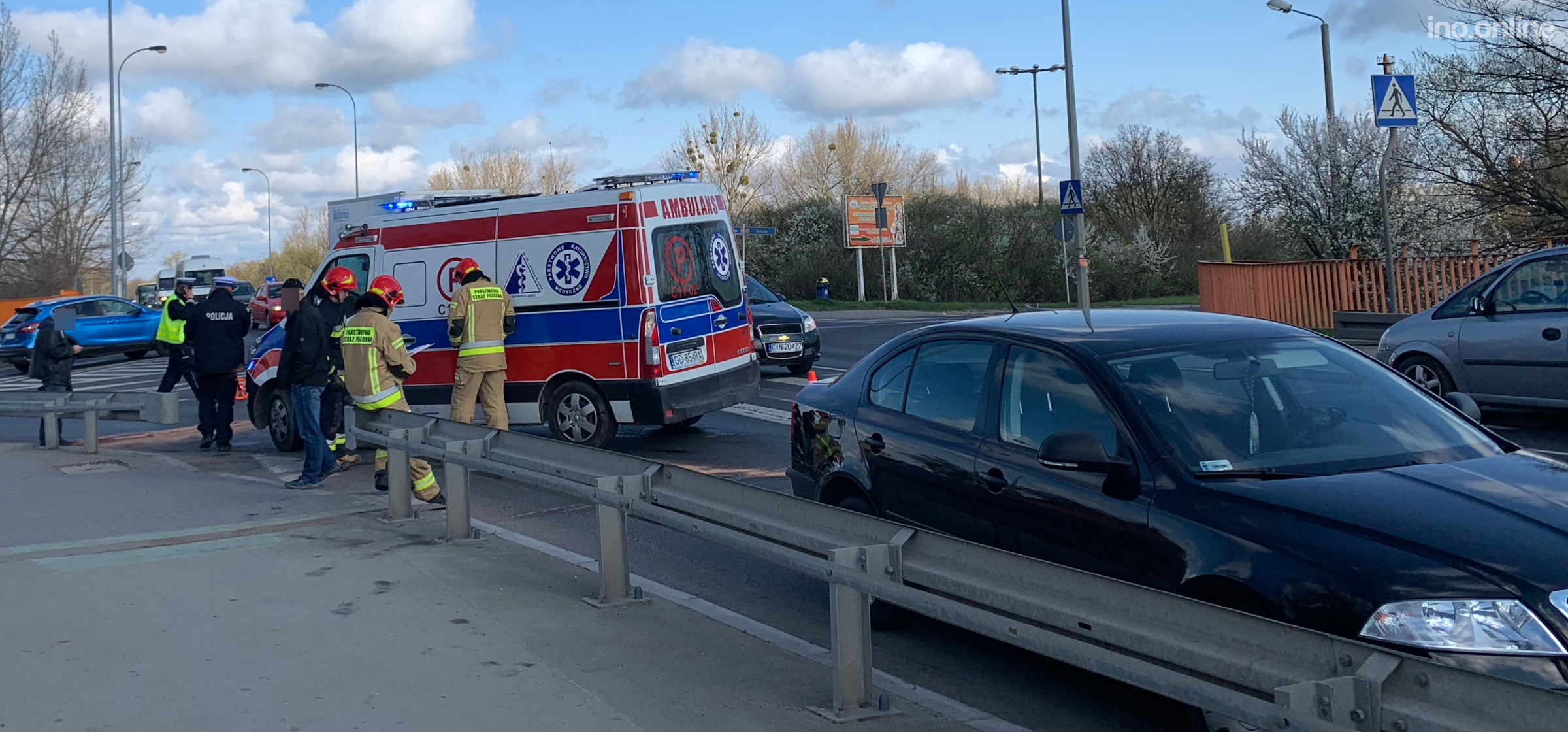 Inowrocław - Kraksa na wiadukcie dworcowym