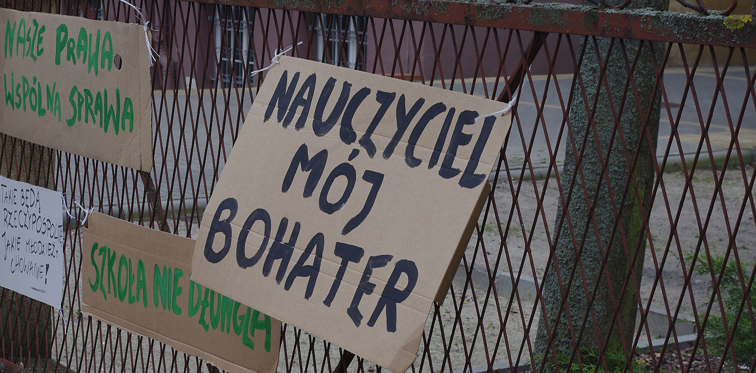 Inowrocław - "Nauczyciel mój bohater" - tak Konopa wspiera strajk