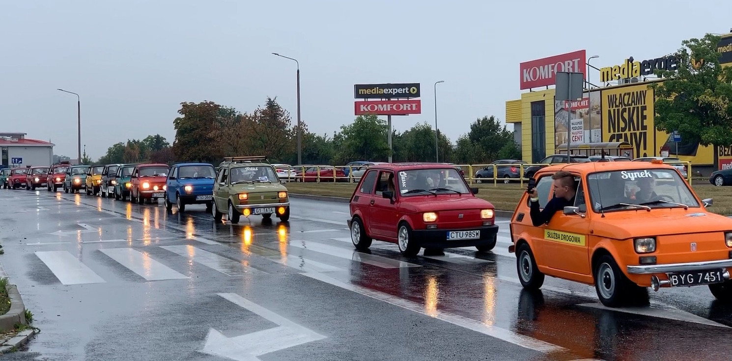 Inowrocław - Ulicami Inowrocławia przejedzie parada maluchów