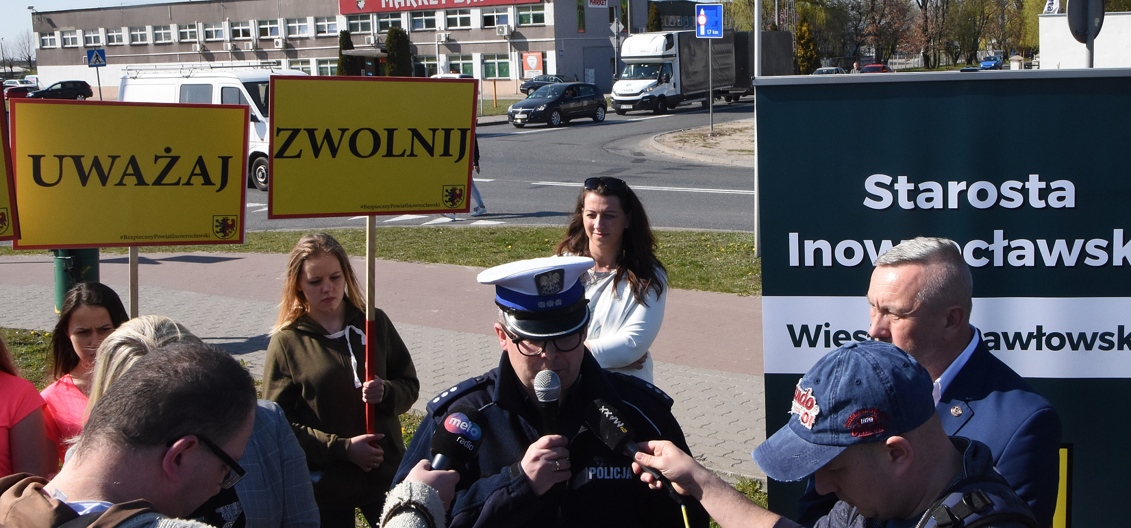 Inowrocław - Zdjęli pinezki i promowali bezpieczną jazdę