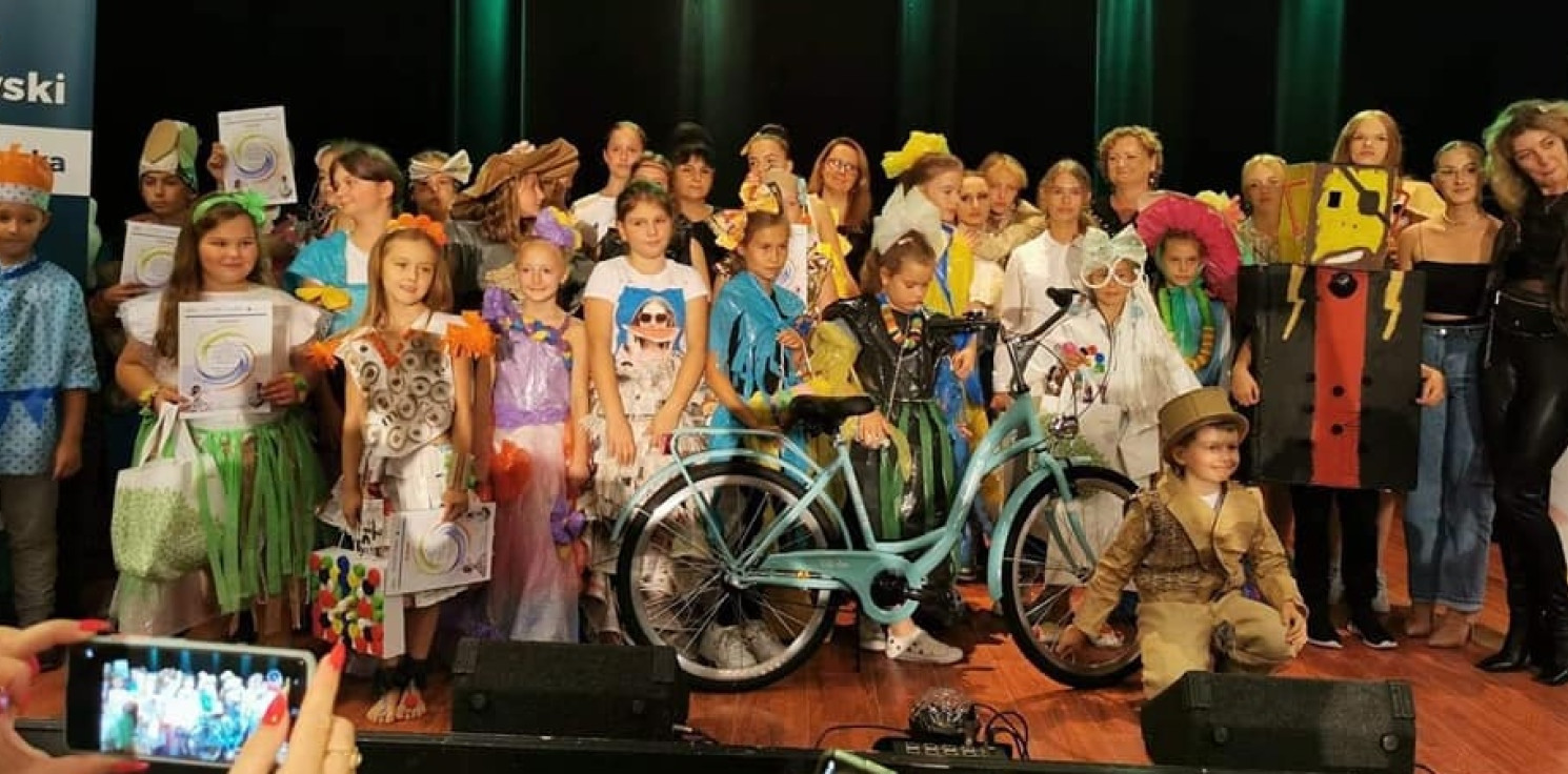 Inowrocław - Na wybiegu królowały recyklingowe kreacje