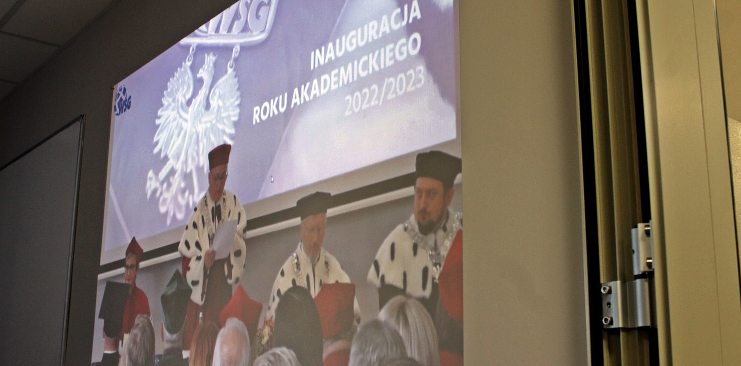 Inowrocław - Studenci rozpoczęli rok akademicki w Wyższej Szkole Gospodarki
