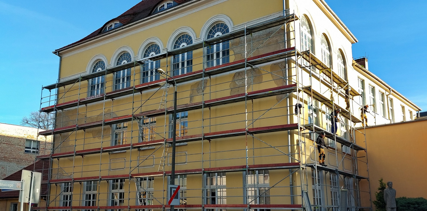 Inowrocław - W "Kasprze" rozpoczyna się remont dachu