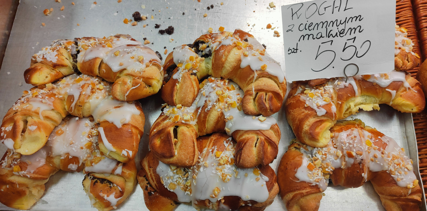 Inowrocław - Ile w tym roku kosztują rogale? Porównaliśmy ceny