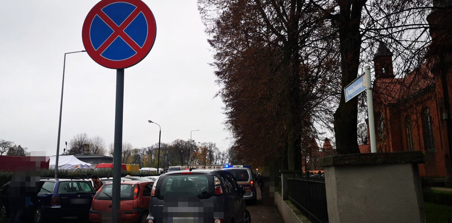 Inowrocław - Stają gdzie chcą i jak chcą. Dostali za to mandaty