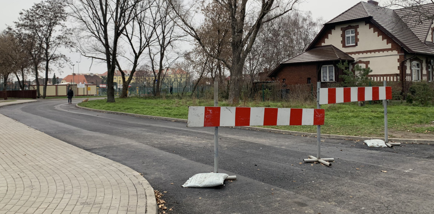 Inowrocław - Powstaje nowa droga w Mątwach. Dojedziemy nią do starostwa