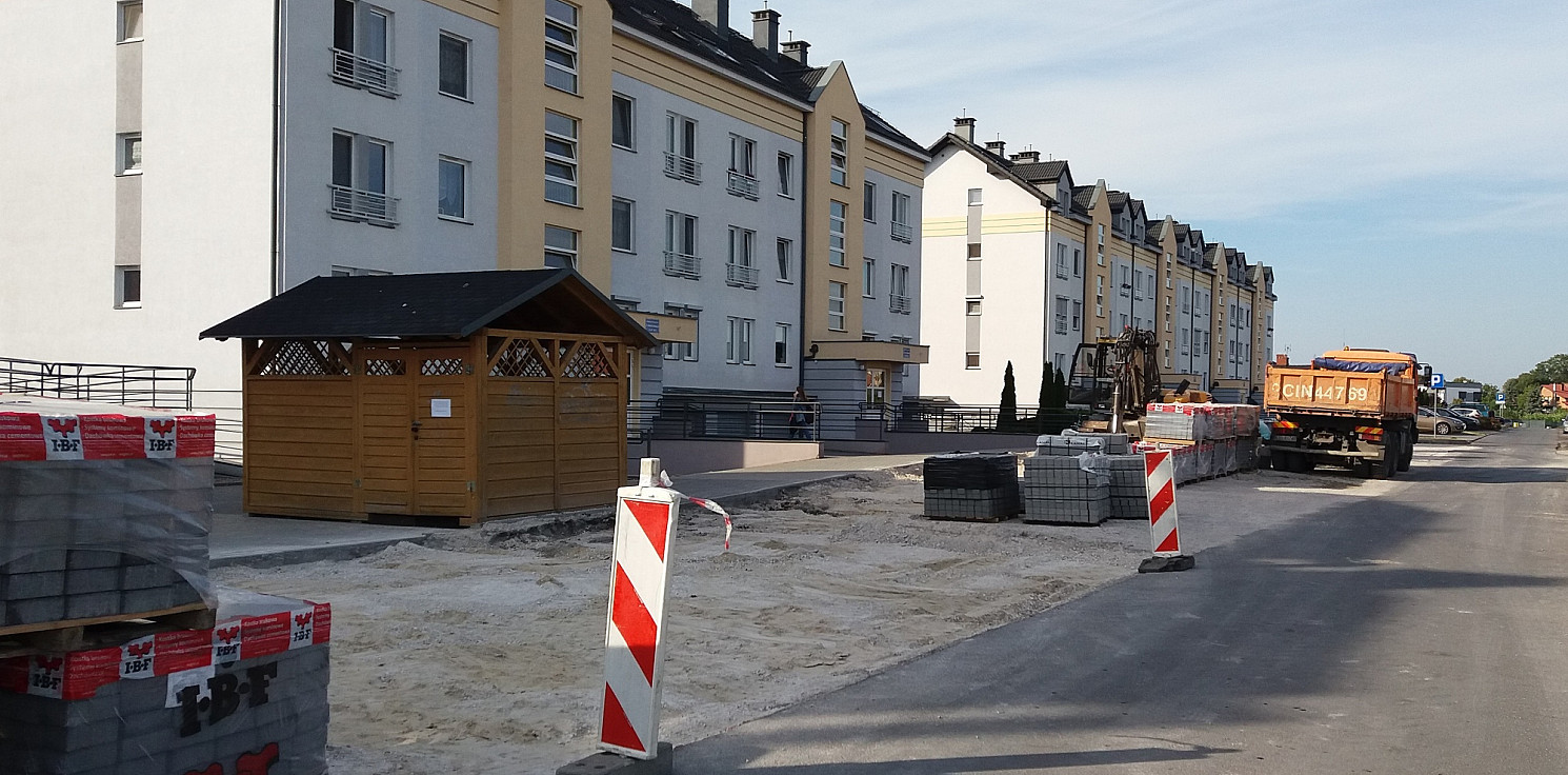 Inowrocław - Powstaje nowy chodnik na Solnie