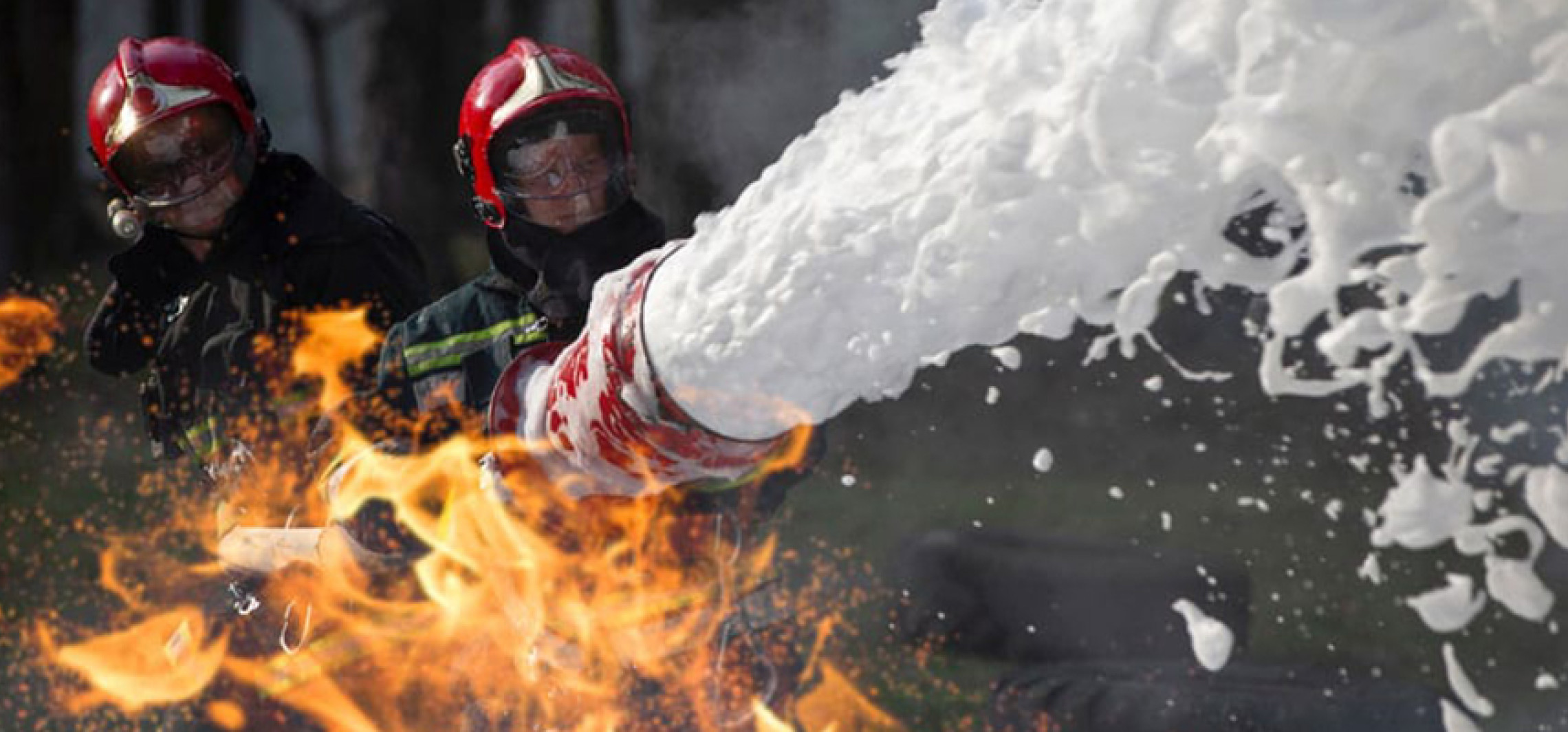 Region - Jakich środków do gaszenia używają strażacy?