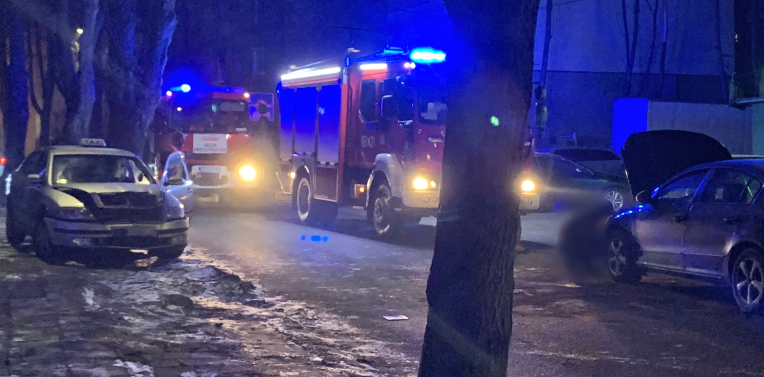 Inowrocław - Dwie osobówki zderzyły się na Marulewskiej