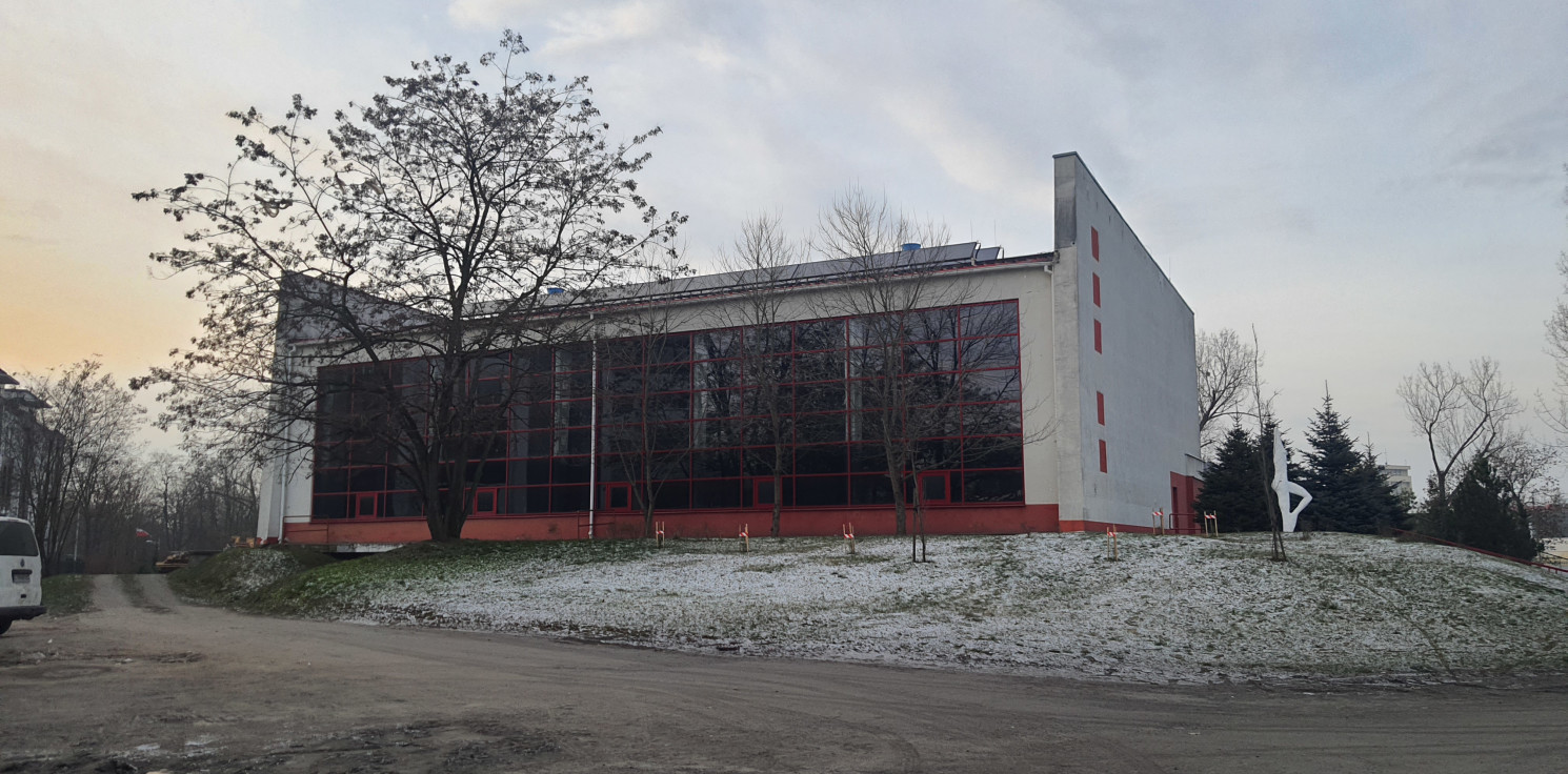 Inowrocław - Jeden z inowrocławskich basenów będzie czynny krócej. Powody są dwa