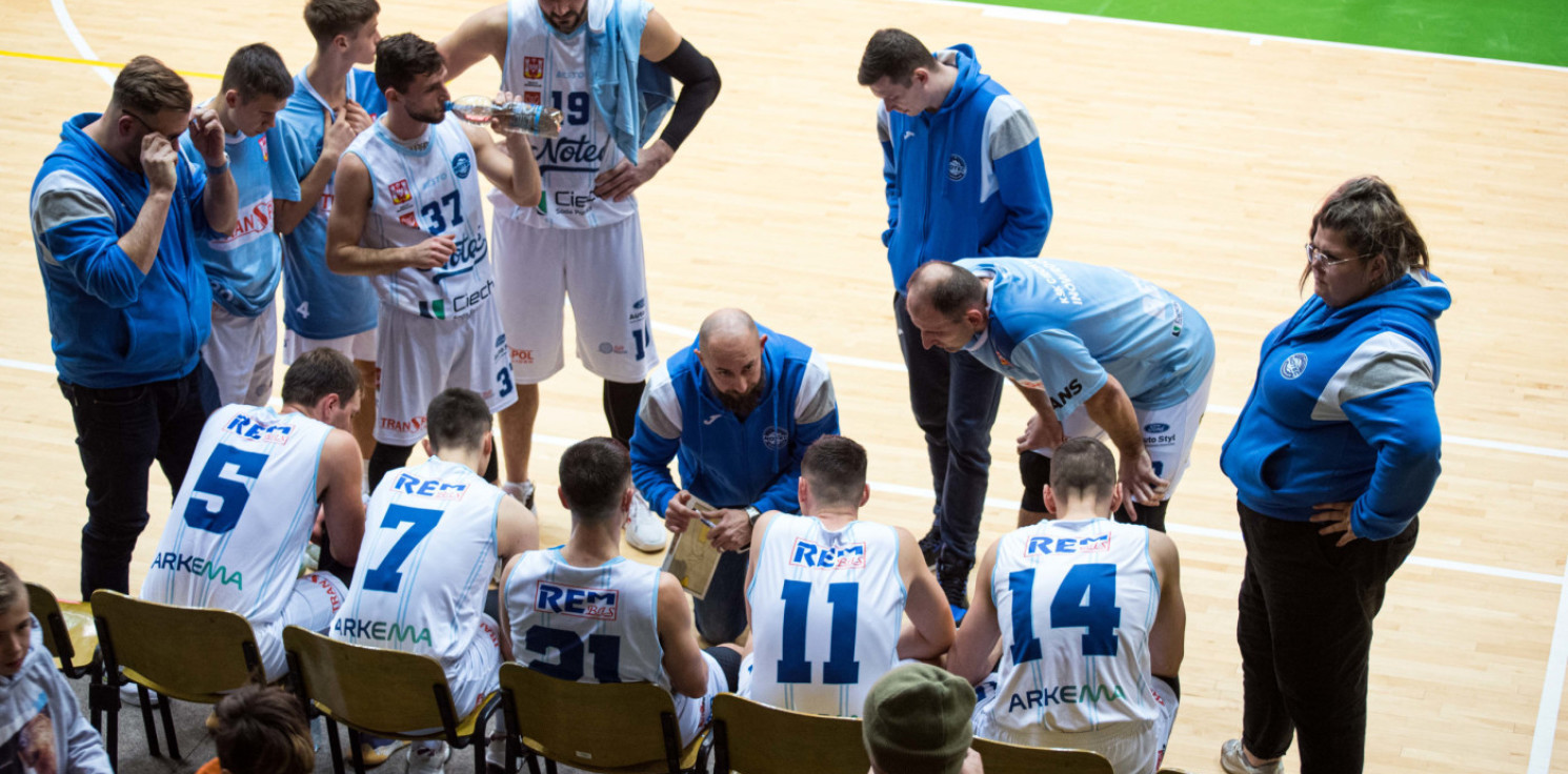 Inowrocław - Amerykanin w Noteci. Aleks poza klubem