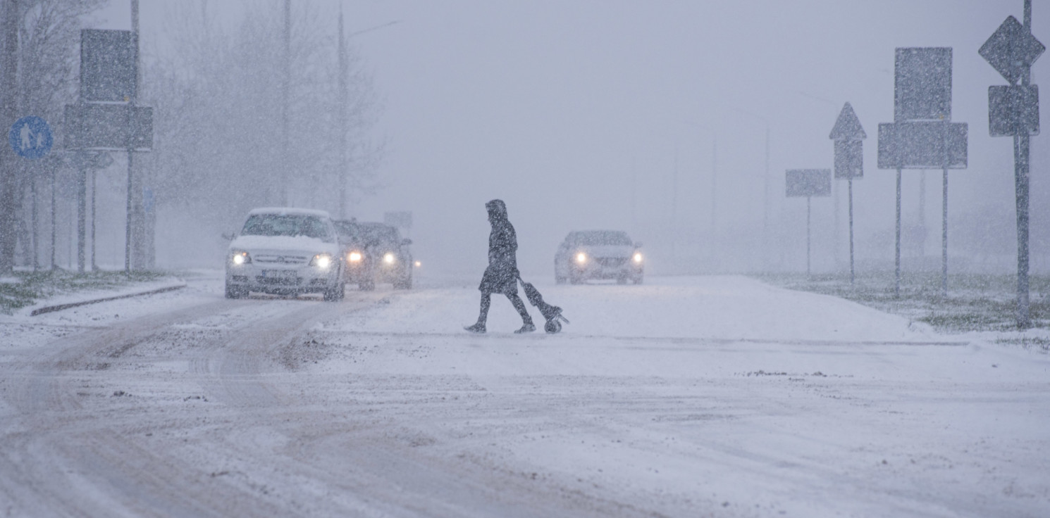 Inowrocław - W sobotę sypnie śniegiem. Jest ostrzeżenie