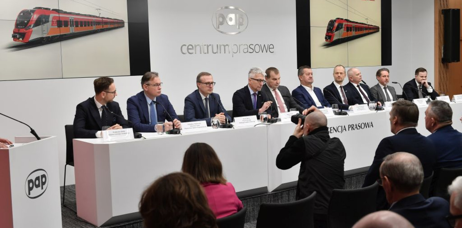 Kraj - W trzy lata 200 nowoczesnych pociągów dla POLREGIO