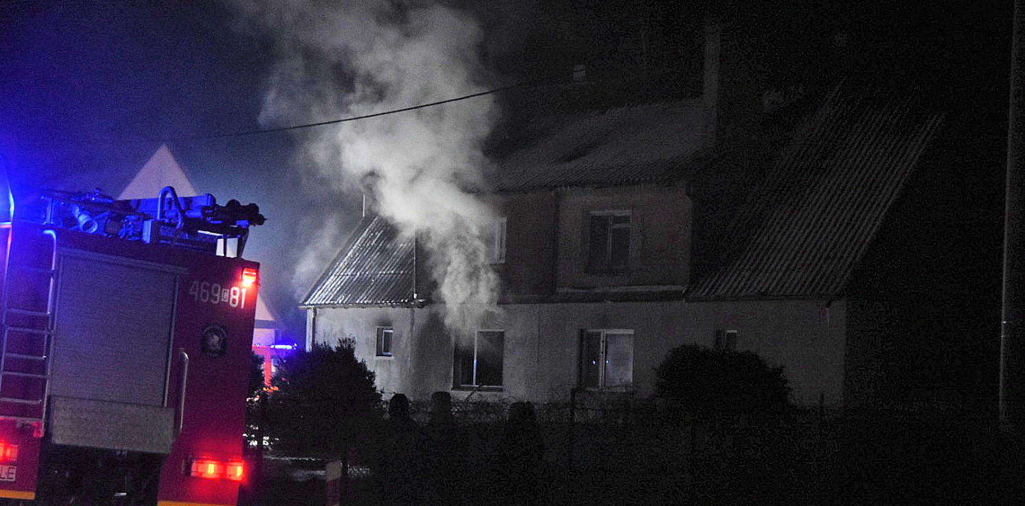 Dąbrowa Biskupia - Tragiczny pożar domu w Bąkowie. Nie żyje 1 osoba