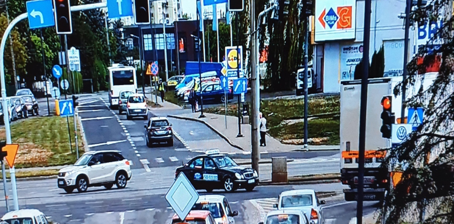 Bydgoszcz - Kierowcy i piesi okiem kamer. Nic się nie ukryje