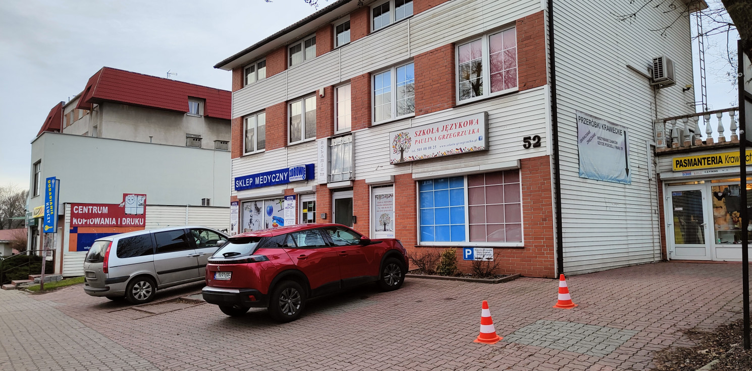 Inowrocław - To parking czy chodnik? Spór trwa