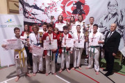 Nasi karatecy wrócili do domu z medalami