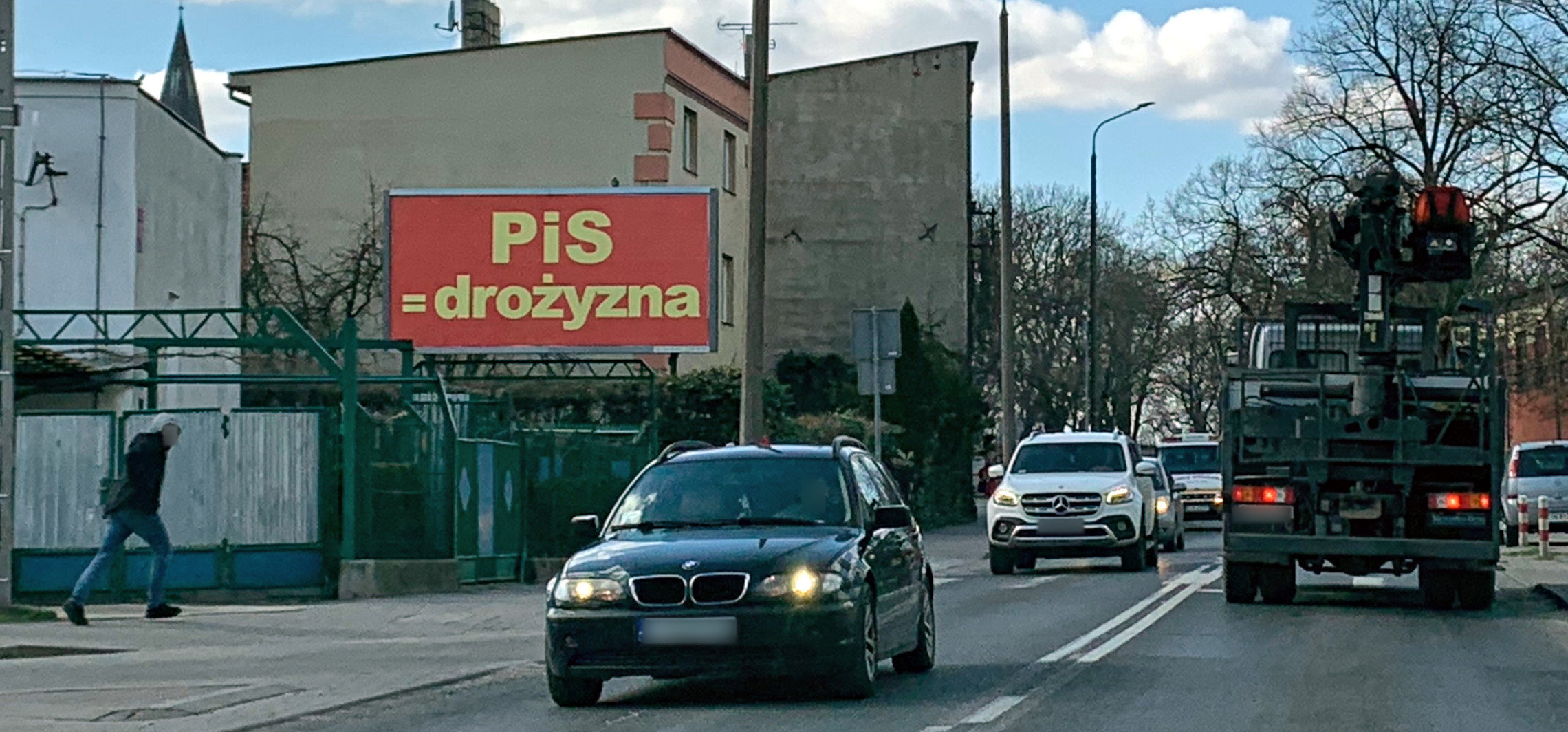 Inowrocław - PIS = drożyzna. Takie banery pojawiają się w Inowrocławiu