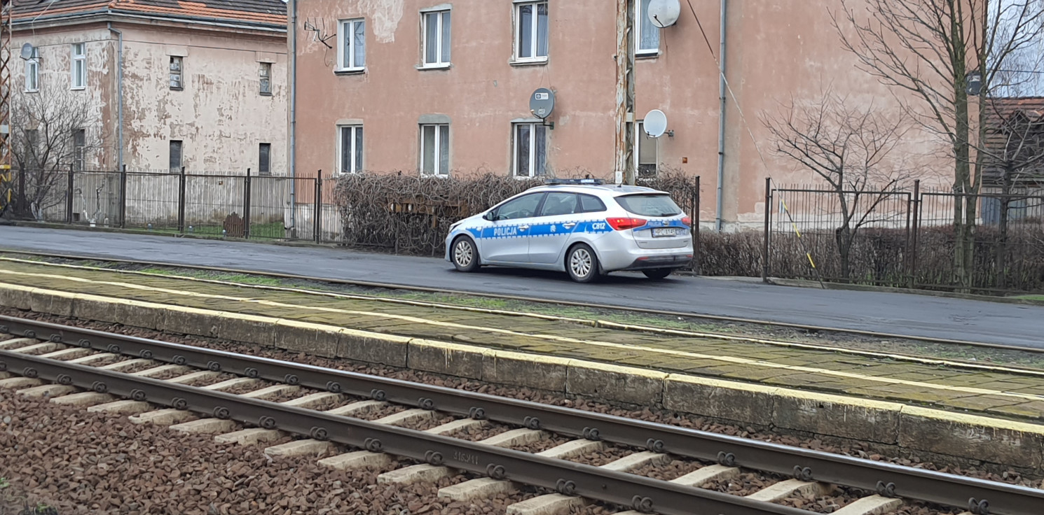 Inowrocław - Policja zatrzymała dwóch poszukiwanych mężczyzn