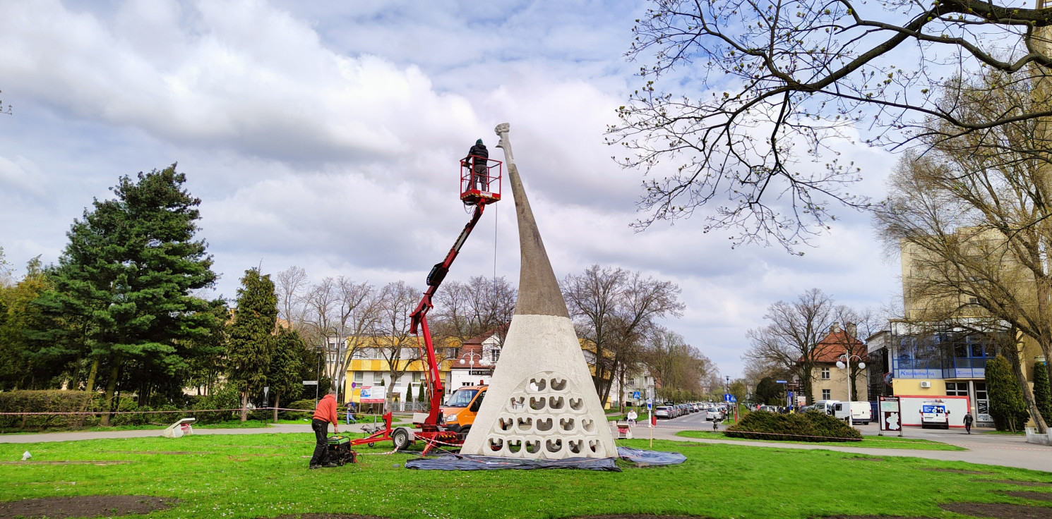 Inowrocław - Solankowy paw jak malowany