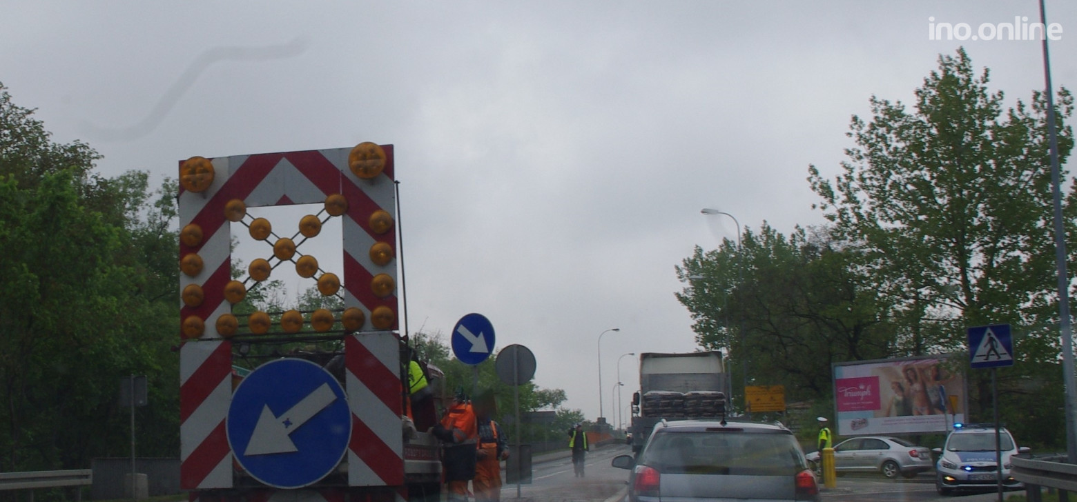 Inowrocław - Droga do Pakości zablokowana. Trwa akcja służb