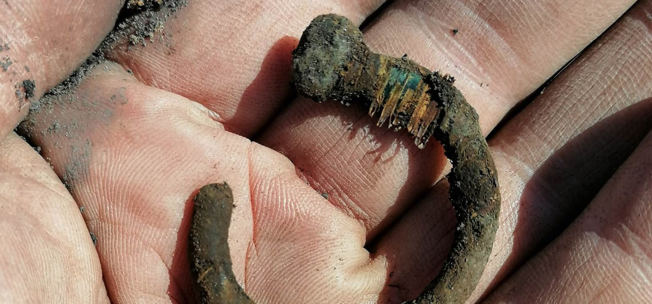 Inowrocław - Archeolodzy wykopali biżuterię sprzed setek lat