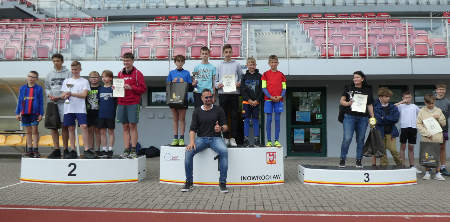 Inowrocław - Uczniowie rywalizowali w czwórboju lekkoatletycznym
