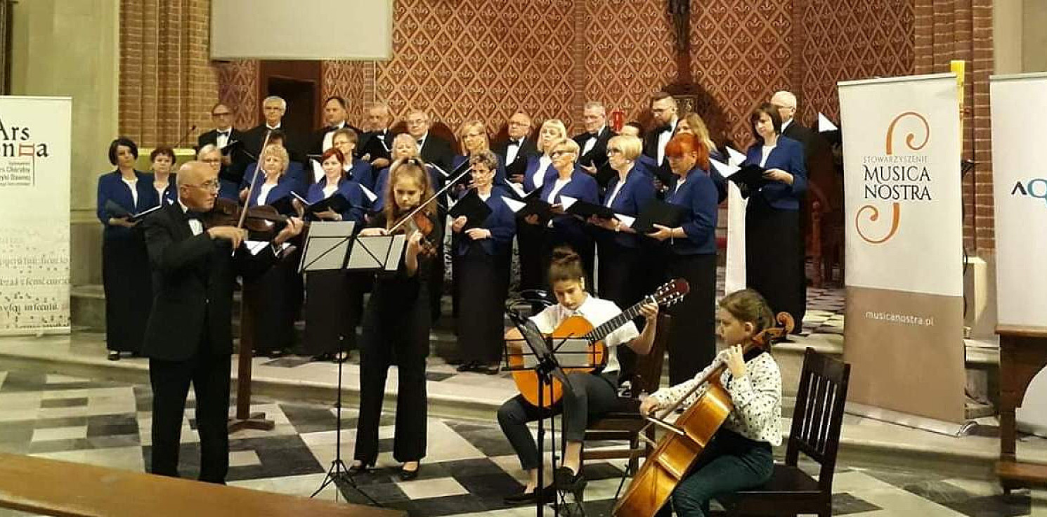 Inowrocław - Chór Halka obsypany nagrodami w Poznaniu