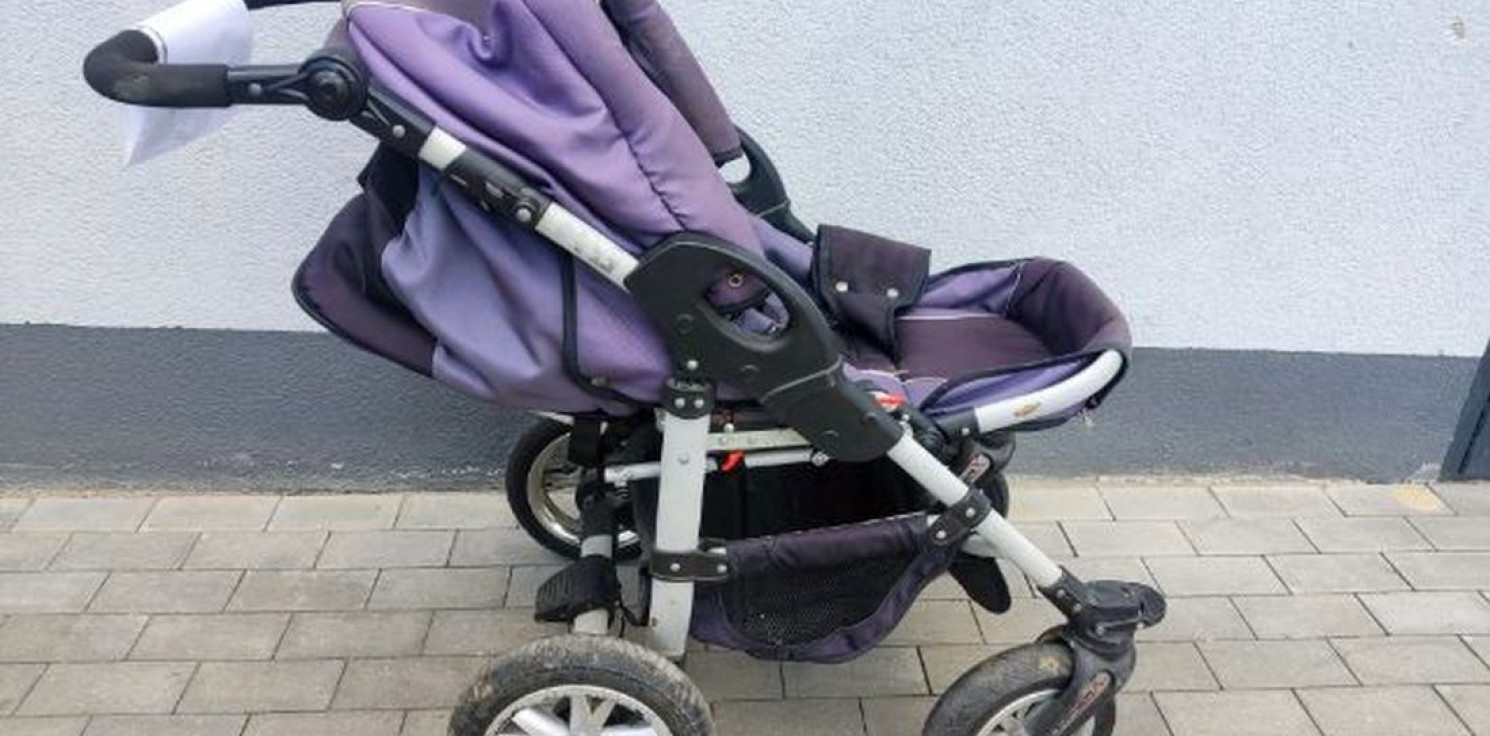 Gmina Inowrocław - Ktoś zostawił wózek przed posesją. Czyja to własność?
