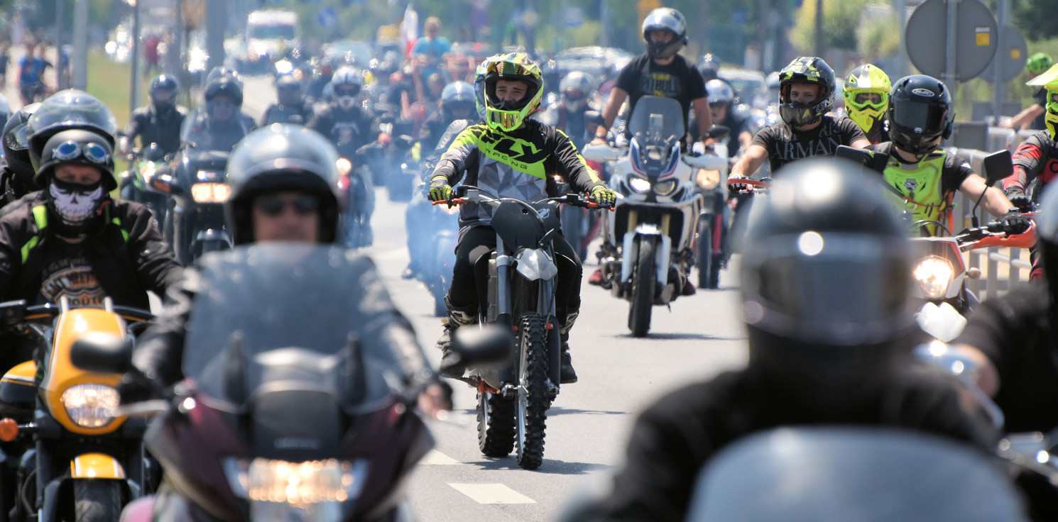 Inowrocław - Parada motocykli przejechała przez Inowrocław