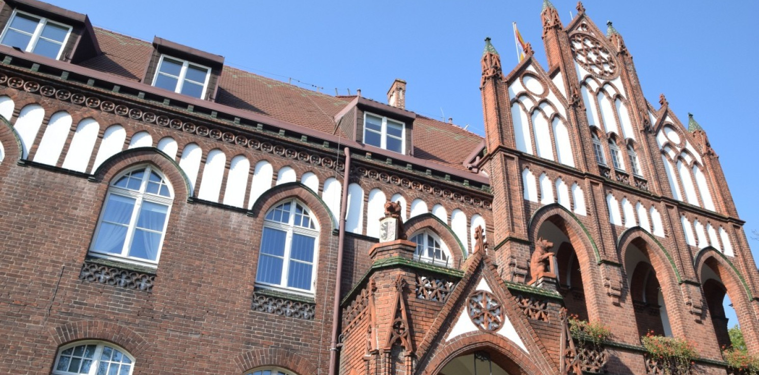 Inowrocław - Miasto znów bez rządowych środków, powiat otrzymał dotacje na remonty kościołów