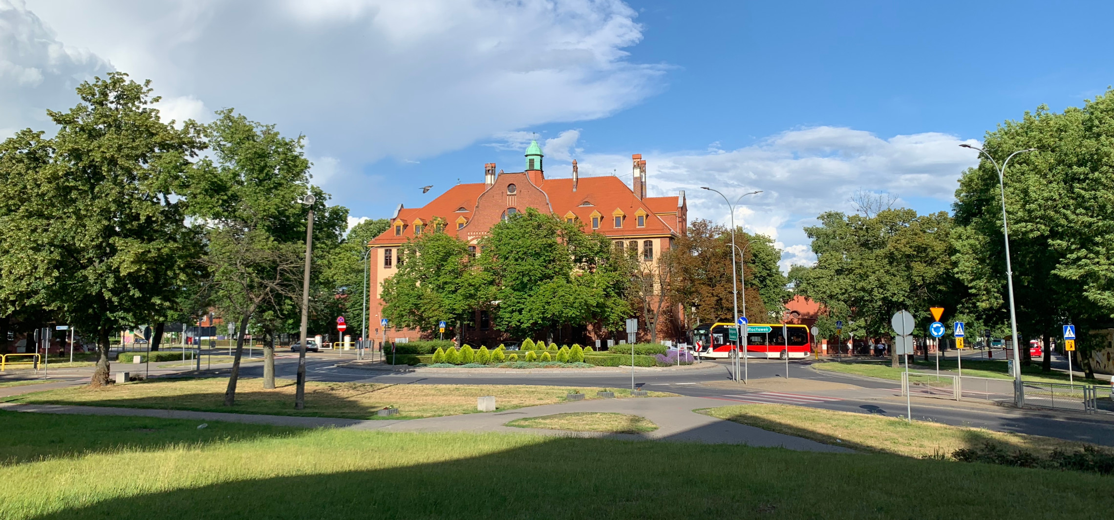 Inowrocław - Drugi konkurs na dyrektora. Radny ma wątpliwości