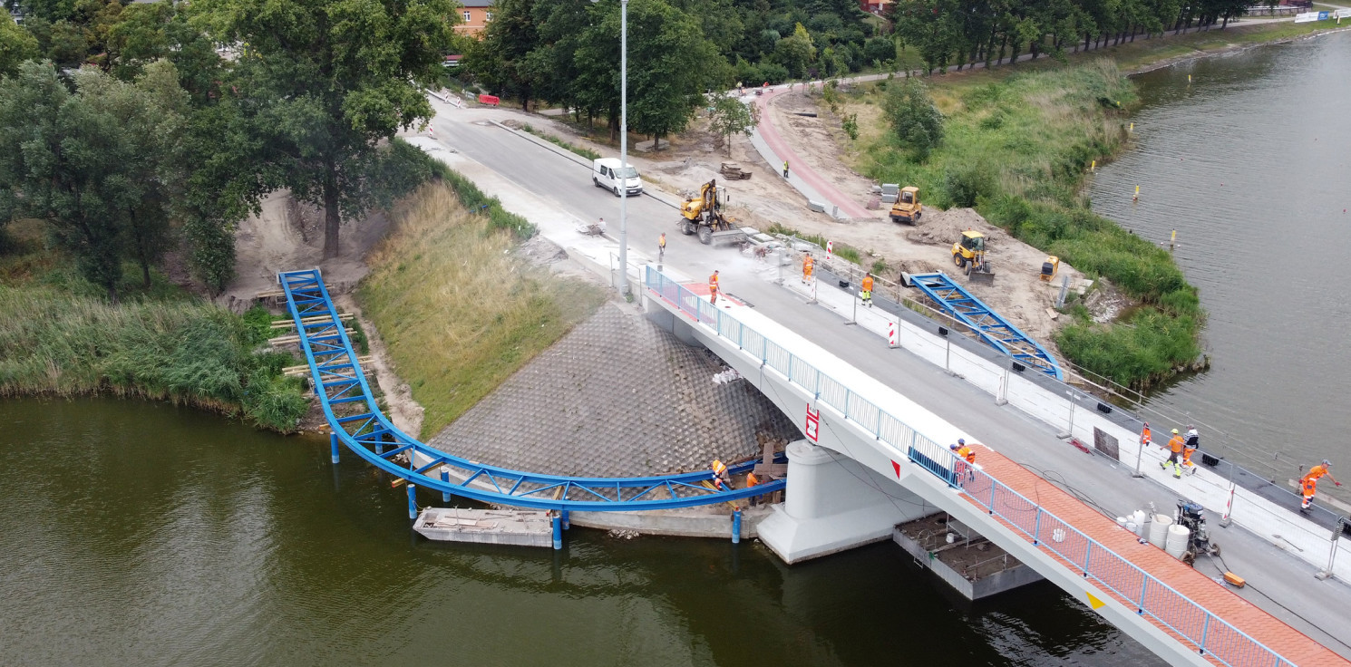 Kruszwica.online - Tak wygląda rozbudowa krajowej “62” w Kruszwicy z lotu ptaka