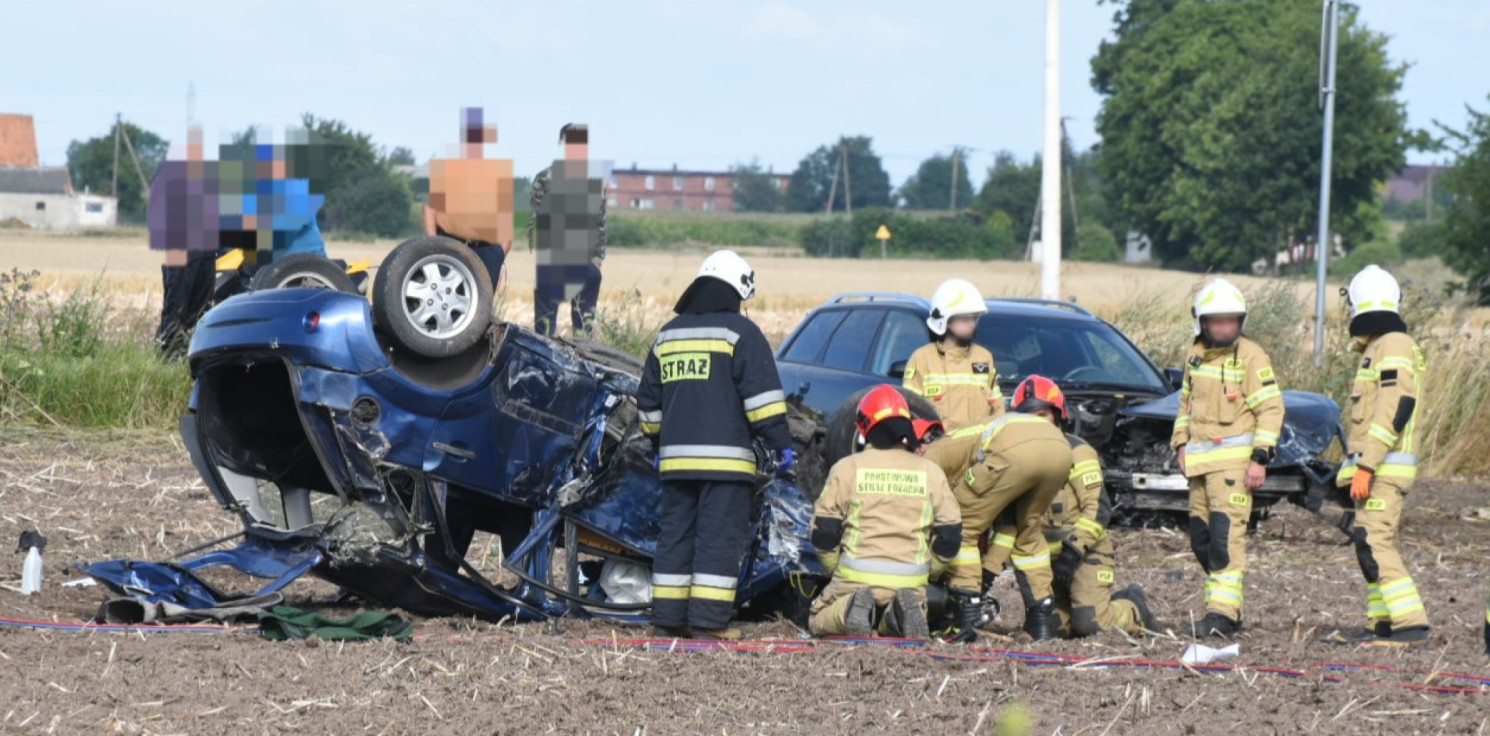 Rojewo - Groźny wypadek niedaleko Rojewa. Nie żyje kobieta