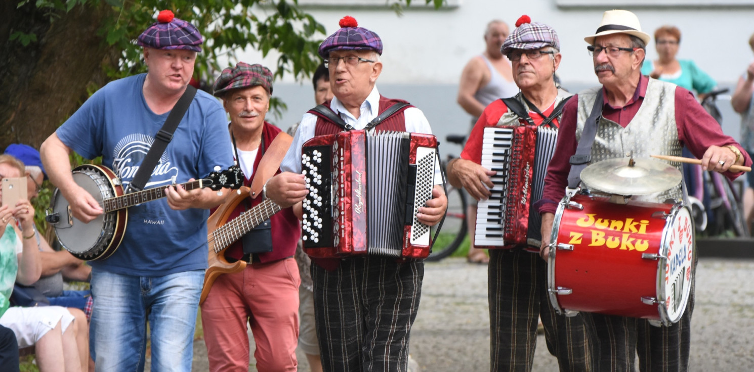 Inowrocław - Podwórkowe granie w Solankach już w ten weekend