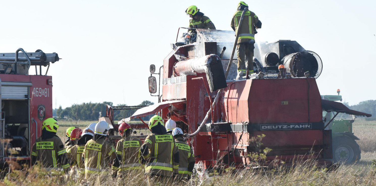 Region - Pożar kombajnu i ścierniska pod Inowrocławiem
