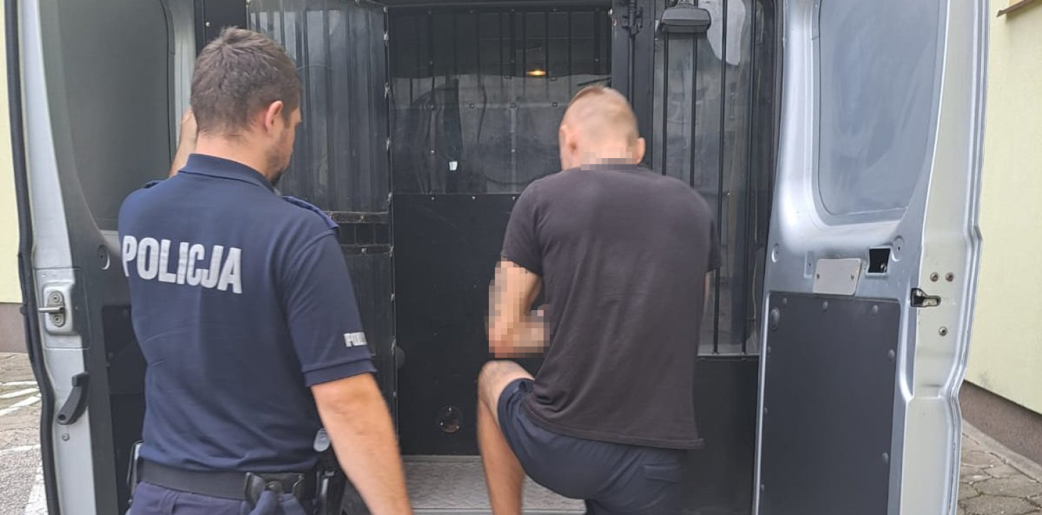 Mogilno - Zauważyli wyskakującego z okna 26-latka. Okazał się seryjnym włamywaczem